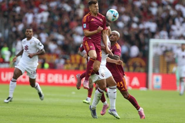 Football: Serie A Enilive 2025-2026 match AS Roma and Torino FC Rome, Italy - September 14, 2025: Stephna El Shaarawy of Roma seen in action during the Serie A Enilive 2025-2026 football match between AS Roma and Torino FC at Olympic Stadium. rome olympic stadium italy italy Copyright: xmarcoxiacobucci