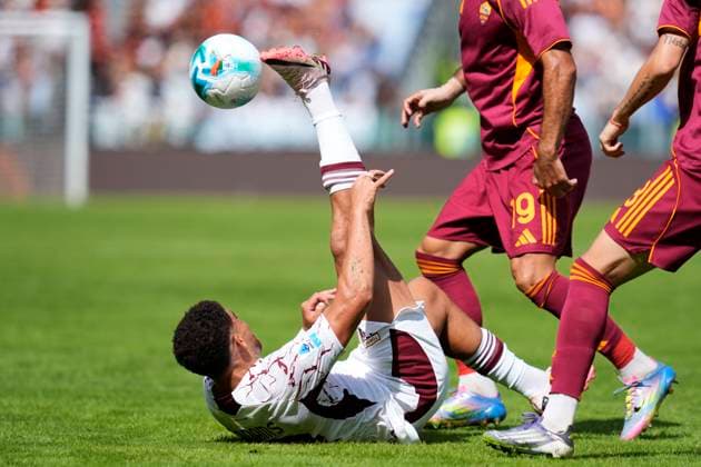 Che Adams (Torino FC) in action, Serie A, AS Roma v Torino FC, Olimpico Stadium, September 14, 2025, Rome, Italy.