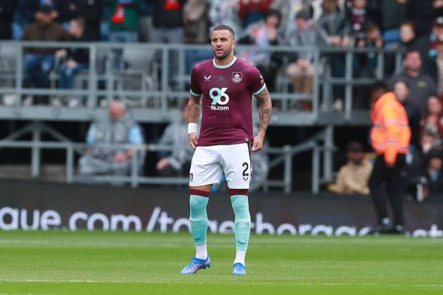 Burnley FC v Liverpool FC, English Premier League Kyle Walker of Burnley during the Burnley FC v Liverpool FC English Premier League match at Turf Moor, Burnley, England, United Kingdom on 14 September 2025 Credit: Ryan Crockett Every Second Media Editorial use only. All images are copyright Every Second Media Limited. No images may be reproduced without prior permission. All rights reserved. Premier League and Football League images are subject to licensing agreements with Football DataCo Limited. see https: www.football-dataco.com Copyright: xIMAGO EveryxSecondxMediax ESM-1581-0052 RyanxCrockettx xEveryxSecondxMediax