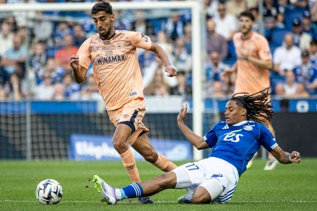FOOTBALL : Racing Strasbourg vs Le Havre- 4eme journee. Ligue 1 Stade de la Meinau 14 09 2025 Yanis Zouaoui 18 et Mathis Amougou 17 (RCS)  Copyright: xelyxandroxcegarrax