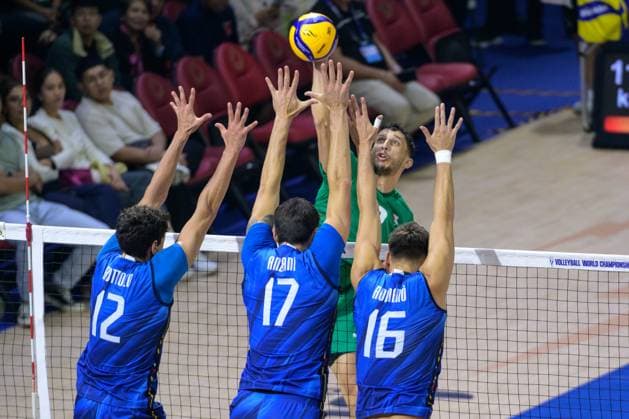 September 14, 2025, Quezon City, Manila, Philippines: Italy vs Algeria in the Pool Phase during the FIVB Mens Volleyball World Championship, WM, Weltmeisterschaft 2025 in Manila, Philippines. Italy win in 3 sets. I Quezon City Philippines - ZUMAr144 20250914_zap_r144_088 Copyright: xJaynexRussellx