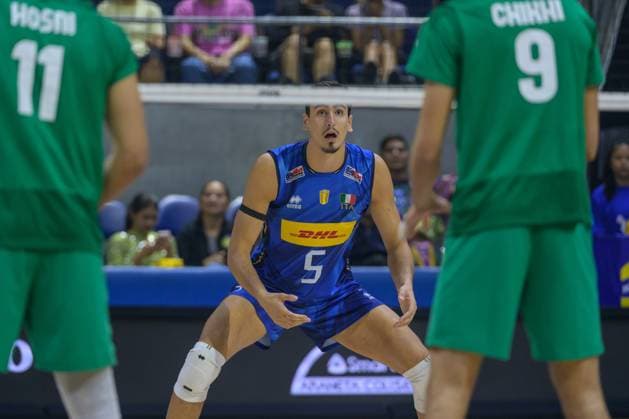 September 14, 2025, Quezon City, Manila, Philippines: Italy vs Algeria in the Pool Phase during the FIVB Mens Volleyball World Championship, WM, Weltmeisterschaft 2025 in Manila, Philippines. Italy win in 3 sets. Italys Alessandro MICHIELETTO Quezon City Philippines - ZUMAr144 20250914_zap_r144_095 Copyright: xJaynexRussellx