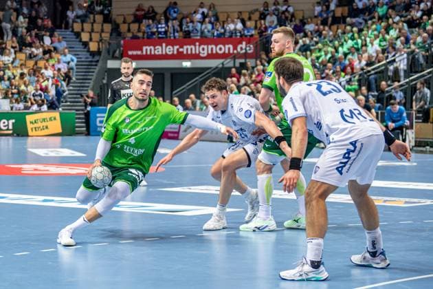 Handball Bundesliga HSG Wetzlar TBV Lemgo Lippe, 14 09 25 Filip Vistorop HSG Wetzlar, 4 , Joel Willecke TBV Lemgo Lippe, 24 , Tim Suton TBV Lemgo Lippe, 23 , Nikola Grahovac HSG Wetzlar, 2 Handball Bundesliga HSG Wetzlar TBV Lemgo Lippe Wetzlar, 14 09 25 Copyright: xBEAUTIFULxSPORTS Roeczeyx