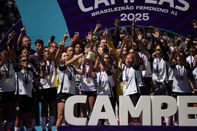 Corinthians x Cruzeiro SaO PAULO, SP - 14.09.2025: CORINTHIANS X CRUZEIRO - Corinthians celebrates its seventh title in the Brasileirao Feminino after victory over Cruzeiro, in the final played on Sunday morning (14) at the Neo Quimica Arena in Sao Paulo, SP. (Photo: Rodilei Morais Fotoarena) x2806838x  RodileixMorais