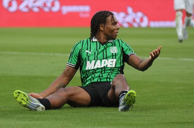 Sassuolo s Armand Laurentie during the Serie A Unilive soccer match between U.S Sassuolo and S.S. Lazio at Mapei stadium, Reggio Emilia, northern Italy, Monday, September 14, 2025. - Soccer - (Photo Michele Nucci - LaPresse)  Copyright: xMichelexNucci LaPressex