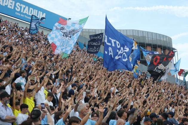 supporters of Lazio during the Serie A Unilive soccer match between U.S Sassuolo and S.S. Lazio at Mapei stadium, Reggio Emilia, northern Italy, Monday, September 14, 2025. - Soccer - (Photo Michele Nucci - LaPresse)  Copyright: xMichelexNucci LaPressex