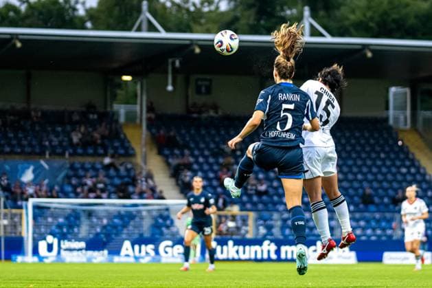 GPFBL TSG Hoffenheim Eintracht Frankfurt 14 09 2025 Jamilla Rankin 5 TSG in header duel with Remina Chiba 15 SGE GPFBL TSG Hoffenheim - Eintracht Frankfurt, Dietmar Hopp Stadion in Hoffenheim, on 14 09 2025 DFB REGULATIONS PROHIBIT ANY USE OF PHOTOGRAPHS AS IMAGE SEQUENCES AND OR QUASI VIDEO GPFBL TSG Hoffenheim - Eintracht Frankfurt, Dietmar Hopp Stadion in Hoffenheim, on 14 09 2025 DFB REGULATIONS PROHIBIT ANY USE OF PHOTOGRAPHS AS IMAGE SEQUENCES AND OR QUASI VIDEO Copyright: xBEAUTIFULxSPORTS Gelhardtx