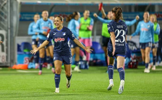 DEU, Hoffenheim, TSG Hoffenheim vs Eintracht Frankfurt, Google Pixel Bundesliga, DFB, Saison 2526, Dietmar Hopp Stadion, 2 Spieltag, im Bild TSG Hoffenheim gewinnt mit 3 0 durch Tore von Selina Cerci Hoffenheim 29 und Linda Natter Hoffenheim 11 , Jubel und Freude DFB DFL REGULATIONS PROHIBIT ANY USE OF PHOTOGRAPHS AS IMAGE SEQUENCES AND OR QUASI VIDEO, 14 09 2025, Copyright: HMBxMedia HendrikxHamelau
