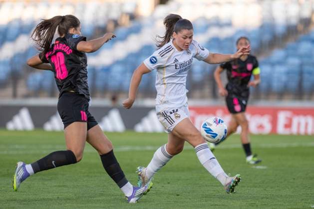 September 14, 2025, Alcala De Henares, Madrid, Spain: MARIA MENDEZ FERNANDEZ of Real Madrid Femenino CF during the match belonging to La LigaF season 25 26 soccer Ã¢â‚¬oe REAL MADRID FEM - MADRID CFF Ã¢â‚¬Â held on September 14, 2025, at the Ciudad Deportiva Real Madrid Valdebebas, Madrid, Spain. Alcala De Henares Spain - ZUMAc312 20250914_zsp_c312_317 Copyright: xOscarxManuelxSanchezx