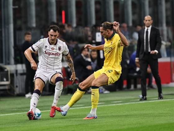 AC Milan v Bologna FC 1909 - Serie A Nadir Zortea participates in the Serie A 2025-2026 match between Milan and Bologna in Milano, Italy, on September 14, 2025. Milano ITA Italy  Copyright: xLorisxRosellix originalFilename:roselli-milanvbo250914_npUVm.jpg