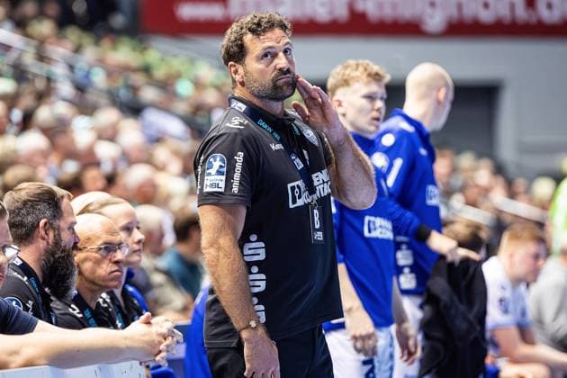 14 09 2025, xovx, Handball Daikin Handball Bundesliga, HSG Wetzlar TBV Lemgo Lippe Coach Florian Kehrmann TBV Lemgo Lippe Wetzlar Buderus Arena Hessen Germany EN