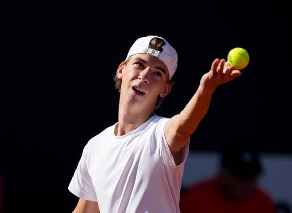 TENNIS - ATP, Tennis Herren Layjet Open BAD WALTERSDORF,AUSTRIA,15.SEP.25 - TENNIS - ATP Challenger Tour, Layjet Open. Image shows Alex Huszar (AUT).  GEPAxpictures xMichaelxRiedler