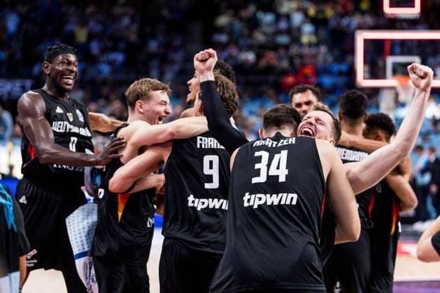 FIBA EuroBasket 2025 Gold Turkey Germany 14 09 2025 Cheers, Germany is European Champion 2025, Gold Leon Kratzer Germany, 34 hugs Andreas Obst Germany, 42 FIBA EuroBasket 2025 Gold Turkey Germany Riga, Arena Riga on 14 09 2025 Copyright: xBEAUTIFULxSPORTS Wunderlx