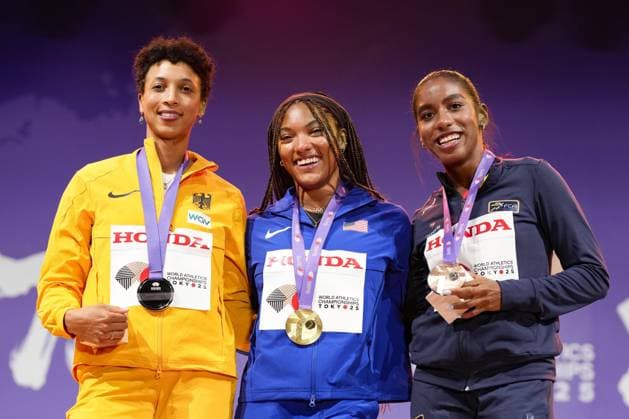 Athletics, World Championships in Tokyo, Day 3, Award ceremonies