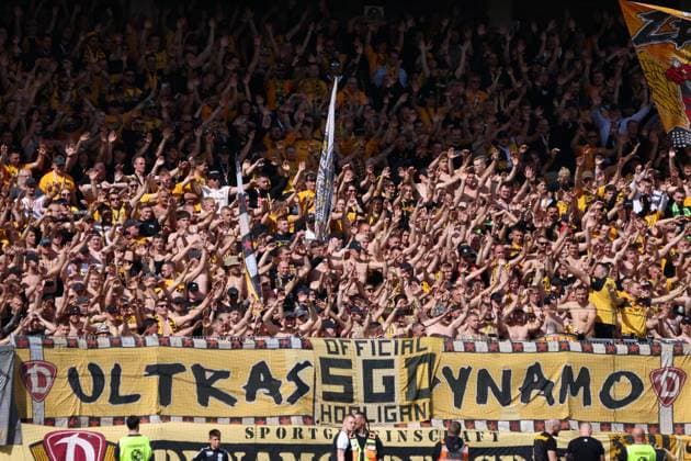 14 09 2025, Football, Men, 2 Bundesliga, Season 2025 2026, SV 07 Elversberg SG Dynamo Dresden, Fans of Dynamo Dresden, Ultras Dynamo Elversberg Ursapharm Arena an der Kaiserlinde Saarland Germany DE Copyright: xFabianxKleerx