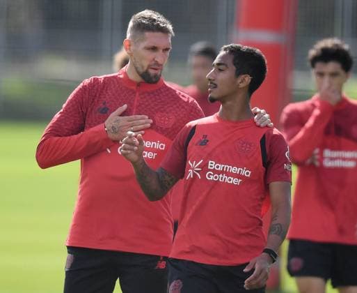 15 09 2025, xophax, Soccer 1 Bundesliga Bayer 04 Leverkusen Season 2025 2026 Bayer 04 Leverkusen , Training Robert Andrich , left and Arthur both Bayer04 Leverkusen