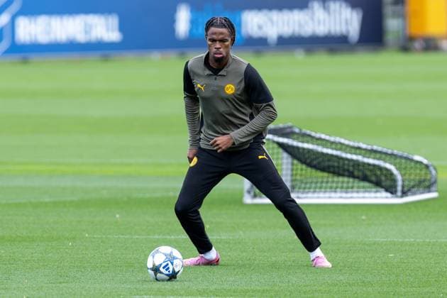 15 09 2025, Final training session for the UEFA Champions League match between Juventus Turin and Borussia Dortmund, Carney Chukwuemeka Borussia Dortmund , Dortmund Training ground Borussia Dortmund NRW Germany xRHR PHOTO DEx Copyright: DennisxEwert RHR-FOTOx RHR-FOTO DE