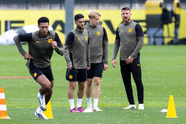 15 09 2025, Final training session for the UEFA Champions League match between Juventus Turin and Borussia Dortmund, f l Jobe Bellingham Borussia Dortmund , Yan Couto Borussia Dortmund , Daniel Svensson Borussia Dortmund , Salih Özcan Borussia Dortmund , Dortmund training ground Borussia Dortmund NRW Germany xRHR PHOTO DEx Copyright: DennisxEwert RHR-FOTOx RHR-FOTO DE