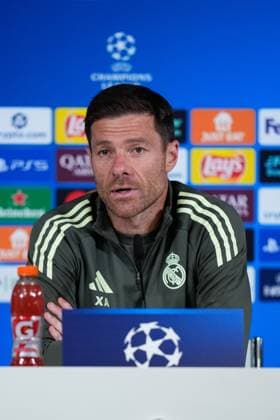 September 15, 2025, Valdebebas, Madrid, Spain: Xabi Alonso, head coach of Real Madrid, attends a press conference, PK, Pressekonferenz during a training session and press conference ahead of their UEFA Champions League 2025 26 match against Olympique de Marseille at Ciudad Deportiva Real Madrid on September 15, 2025, in Valdebebas, Madrid, Spain. Valdebebas Spain - ZUMAa181 20250915_zaa_a181_045 Copyright: xDennisxAgyemanx