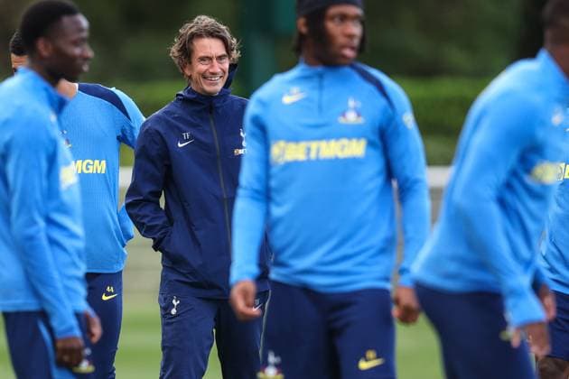 Tottenham Training 15. September 2025, Enfield Tottenham Hotspur Training Tottenham Hotspur Manager Thomas Frank Foto Charlotte Wilson Abseits Enfield UK  Copyright: xCharlottexWilsonx xOffsidexOffside