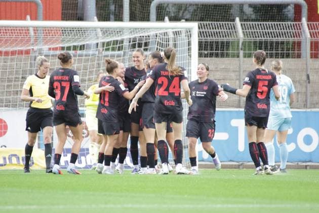 15 09 2025, xgrfx, Soccer Google Pixel Women Bundesliga, Bayer Leverkusen 1 FC Union Berlin v l Goal, Vanessa Fudalla Bayer Leverkusen DFL DFB REGULATIONS PROHIBIT ANY USE OF PHOTOGRAPHS as IMAGE SEQUENCES and or QUASI VIDEO Leverkusen