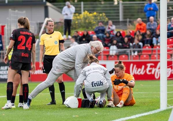Friederike Repohl Bayer 04 Leverkusen, 27 must be treated 15 09 2025, Bayer Leverkusen 1 FC Union Berlin, Football, Google Pixel Frauen Bundesliga, GER, Leverkusen, Ulrich Haberland Stadion, Saison 25 26, 2 Spieltag DFL regulations prohibit any use of photographs as image sequences and or quasi video Copyright: HMBxMedia xMarcoxBader