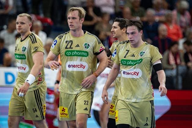DAIKIN HBL SG Flensburg Handewitt vs TSV Hannover Burgdorf 15 09 25 Cheers for TSV Hannover Burgdorf DAIKIN HBL SG Flensburg Handewitt vs TSV Hannover Burgdorf, GP JOULE Arena Flensburg on 15 09 25 Copyright: xBEAUTIFULxSPORTS MarioxM.xKobergx