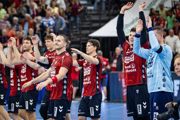 DAIKIN HBL SG Flensburg Handewitt vs TSV Hannover Burgdorf 15 09 25 Cheering after victory Team SG Flensburg Handewitt DAIKIN HBL SG Flensburg Handewitt vs TSV Hannover Burgdorf, GP JOULE Arena Flensburg on 15 09 25 Copyright: xBEAUTIFULxSPORTS MarioxM.xKobergx