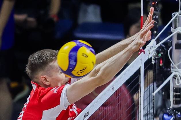 (250915) -- QUEZON CITY, Sept. 15, 2025 -- Kamil Semeniuk of Poland competes during the pool B match between Poland and Qatar at the FIVB Men s World Championship, WM, Weltmeisterschaft 2025 in Quezon City, the Philippines, on Sept. 15, 2025. ) (SP)THE PHILIPPINES-QUEZON CITY-VOLLEYBALL-FIVB MEN S WORLD CHAMPIONSHIP 2025-POL VS QAT ROUELLExUMALI 