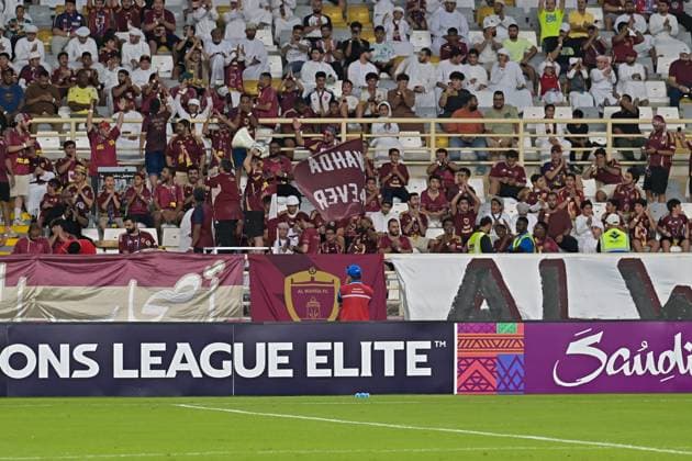 Al-Ittihad v Al-Wehda - AFC Champions League ABU DHABI, UNITED ARAB EMIRATES - SEPTEMBER 15: Fans cheer on their teams from the stands during the Asian Champions League (AFC) match between Al-Ittihad and Al-Wehda at the Al Nahyan Stadium in Abu Dhabi, United Arab Emirates, on September 15, 2025. Waleed Zein Anadolu Abu Dhabi United Arab Emirates. Editorial use only. Please get in touch for any other usage.  Copyright: x2025xAnadoluxWaleedxZeinx