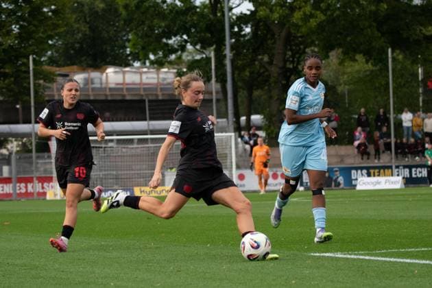 Sofie Zdebel (16 Bayer Leverkusen) during the Google Pixel Frauen-Bundesliga between Bayer 04 Leverkusen and 1. FC Union Berlin at Ulrich-Haberland-Stadion in Leverkusen, Germany.  Copyright: xQianruxZhang SPPx Sportspressphoto_SPR26896