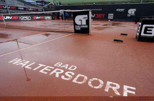 TENNIS - ATP, Tennis Herren Layjet Open BAD WALTERSDORF,AUSTRIA,16.SEP.25 - TENNIS - ATP Challenger Tour, Layjet Open. Image shows Center Court. Keywords: rain.  GEPAxpictures xMichaelxRiedler