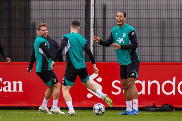 Football - UEFA Champions League - Liverpool FC v AtlÃ tico de Madrid - MD-1 LIVERPOOL, ENGLAND - Tuesday, September 16, 2025: Liverpool s captain Virgil van Dijk during a training session at the AXA Training Centre ahead of the UEFA Champions League match between Liverpool FC and AtlÃ tico de Madrid. (Photo by David Rawcliffe Propaganda) LIVERPOOL AXA Training Centre MERSEYSIDE ENGLAND  Copyright: xDavidxRawcliffex P2025-09-16-Liverpool_Atletico_MD-1-25