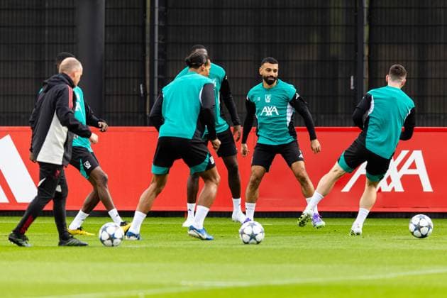 Football - UEFA Champions League - Liverpool FC v AtlÃ tico de Madrid - MD-1 LIVERPOOL, ENGLAND - Tuesday, September 16, 2025: Liverpool s Mohamed Salah during a training session at the AXA Training Centre ahead of the UEFA Champions League match between Liverpool FC and AtlÃ tico de Madrid. (Photo by Jessica Hornby Propaganda)  Copyright: xDavidxRawcliffex P2025-09-16-LFC-Training-Atletico-30