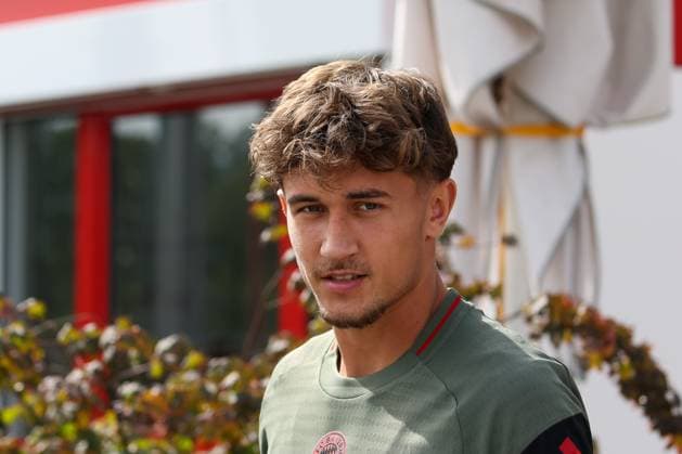 Tom Bischof FC Bayern Muenchen, 20 , GER, Final training, FC Bayern Muenchen, Football, UEFA Champions League, League phase, 1 matchday, 2025 2026 season, 16 09 2025, GER, Final training, FC Bayern Muenchen, Football, UEFA Champions League, League phase, 1 matchday, 2025 2026 season, 16 09 2025 Muenchen Copyright: xEibner-Pressefoto JennixMaulx EP_JML