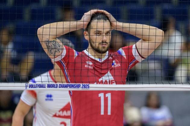 September 16, 2025, Quezon City, Manila, Philippines: France vs Finland in their Pool Phase match during the FIVB Mens Volleyball World Championship, WM, Weltmeisterschaft 2025 in Manila, Philippines. In a 5 set match, Olympic Champions France are beaten 3 sets to 2 by Finland. Frances Antoine BIZARD Quezon City Philippines - ZUMAr144 20250916_zap_r144_019 Copyright: xJaynexRussellx