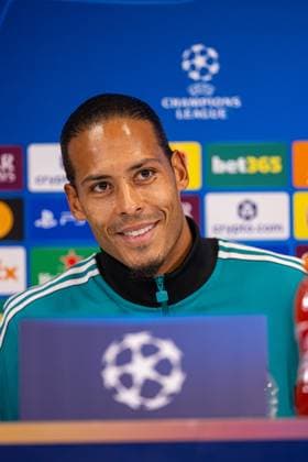 Football - UEFA Champions League - League Phase - Liverpool FC v Club AtlÃ tico de Madrid - MD-1 LIVERPOOL, ENGLAND - Tuesday, September 16, 2025: Liverpool s captain Virgil van Dijk during a press conference, PK, Pressekonferenz at Anfield ahead of the UEFA Champions League game between Liverpool FC and AtlÃ tico de Madrid. (Photo by David Rawcliffe Propaganda) LIVERPOOL Anfield MERSEYSIDE ENGLAND  Copyright: xDavidxRawcliffex P2025-09-16-Liverpool_Atletico_MD-1-30