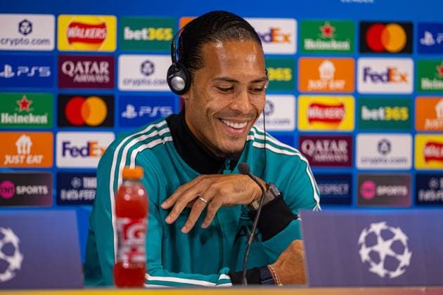 Football - UEFA Champions League - League Phase - Liverpool FC v Club AtlÃ tico de Madrid - MD-1 LIVERPOOL, ENGLAND - Tuesday, September 16, 2025: Liverpool s captain Virgil van Dijk during a press conference, PK, Pressekonferenz at Anfield ahead of the UEFA Champions League game between Liverpool FC and AtlÃ tico de Madrid. (Photo by David Rawcliffe Propaganda) LIVERPOOL Anfield MERSEYSIDE ENGLAND  Copyright: xDavidxRawcliffex P2025-09-16-Liverpool_Atletico_MD-1-42