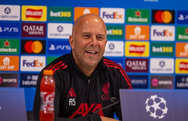 Football - UEFA Champions League - League Phase - Liverpool FC v Club AtlÃ tico de Madrid - MD-1 LIVERPOOL, ENGLAND - Tuesday, September 16, 2025: Liverpool s head coach Arne Slot during a press conference, PK, Pressekonferenz at Anfield ahead of the UEFA Champions League game between Liverpool FC and AtlÃ tico de Madrid. (Photo by David Rawcliffe Propaganda) LIVERPOOL Anfield MERSEYSIDE ENGLAND  Copyright: xDavidxRawcliffex P2025-09-16-Liverpool_Atletico_MD-1-66