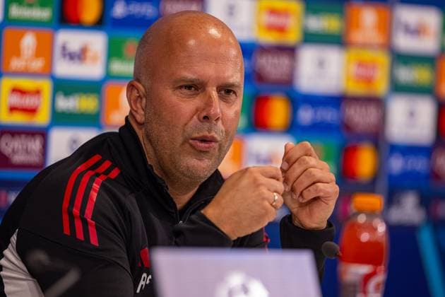 Football - UEFA Champions League - League Phase - Liverpool FC v Club AtlÃ tico de Madrid - MD-1 LIVERPOOL, ENGLAND - Tuesday, September 16, 2025: Liverpool s head coach Arne Slot during a press conference, PK, Pressekonferenz at Anfield ahead of the UEFA Champions League game between Liverpool FC and AtlÃ tico de Madrid. (Photo by David Rawcliffe Propaganda) LIVERPOOL Anfield MERSEYSIDE ENGLAND  Copyright: xDavidxRawcliffex P2025-09-16-Liverpool_Atletico_MD-1-85