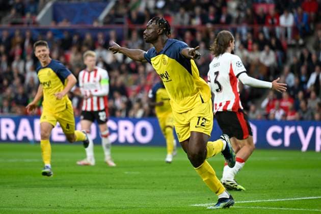 PSV Eindhoven v Royale Union Saint-Gilloise - UEFA Champions League EINDHOVEN, NETHERLANDS - SEPTEMBER 16 : David Promise Oluwatobi forward of Union Saint-Gilloise scores a penalty during the UEFA Champions League 2025 26 League Phase MD1 match between PSV Eindhoven and Royale Union Saint-Gilloise on September 16, 2025 in Eindhoven, Netherlands, 16 09 2025 Eindhoven Netherlands  Copyright: xNicoxVereeckenx