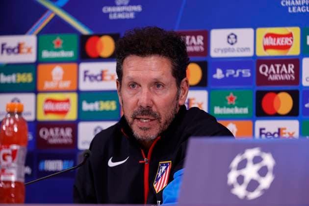 16th September 2025; Anfield, Liverpool, Merseyside, England; UEFA Champions League Football, Liverpool versus Atletico Madrid press conference, PK, Pressekonferenz Atletico Madrid manager Diego Simeone speaking to the media during today s press conference at Anfield ahead of tomorrow s Champions League Stage match vs Atletico Madrid  AlanxMartin