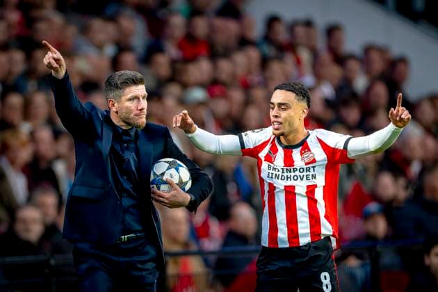 Union Saint Gilloise trainer Sebastien Pocognili, PSV Eindhoven defender Sergino Dest during the match PSV Royale Union Saint Gilloise at the Philips stadium for the Champions League League phase Matchday 1 season 2025 2026 in EINDHOVEN, Netherlands on 16 september 2025, photo by Marcel van Dorst EYE4images DeFodi Images