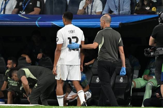 REAL MADRID CF v OLYMPIQUE DE MARSEILLE. CHAMPIONS LEAGUE 2025 2026. ROUND 1. Real Madrid CF s Trent John Alexander-Arnold injured during Champions League 2024 2025 Round 1 match. September 16,2025. (ALTERPHOTOS Jorge Ropero) MadridSpain  Copyright: xJorgexRoperox