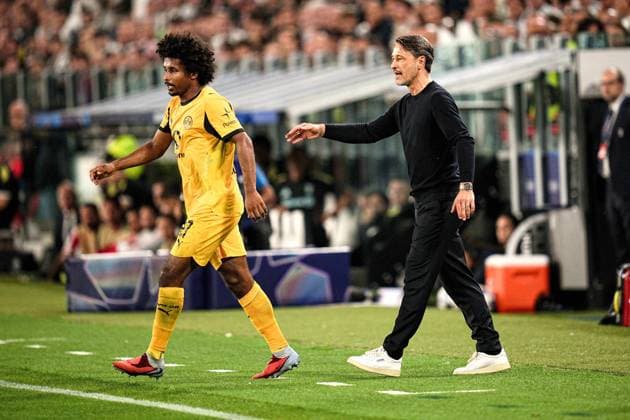 Dortmund s Karim Adeyemi and DortmundÕs head coach Nico Kovac during the Uefa Champions League soccer match, between Juventus and Borussia Dortmund at the Allianz Stadium in Turin, north west Italy - Tuesday, September 16, 2025. - Soccer  Copyright: xMarcoxAlpozzi LaPressex