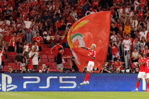Enzo Barrenechea seen celebrating after scoring goal during Champions League league phase game between SL Benfica and Qarabag FK (Maciej Rogowski Ball Raw Images) Lisbon Estadio Da Luz Portugal Copyright: xMaciejxRogowskix maciejrogowski_slbenfica_qarabag2526-08