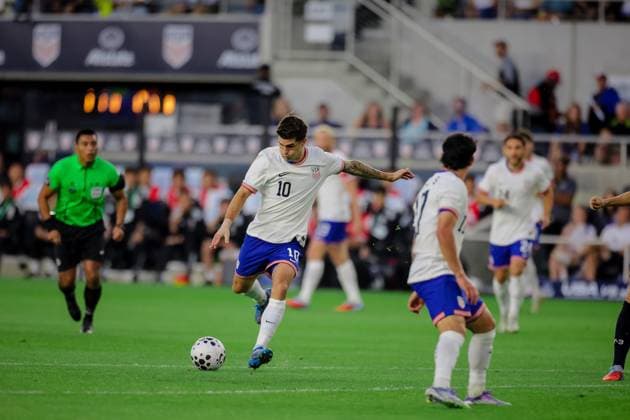 September 9, 2025, Columbus, Ohio, USA: USMNT CHRISTIAN PULISIC shoots the ball (action) during the match between USMNT and Japan at the Lower.com Field. Columbus USA - ZUMAt165 20250909_znp_t165_007 Copyright: xTravisxThomasx