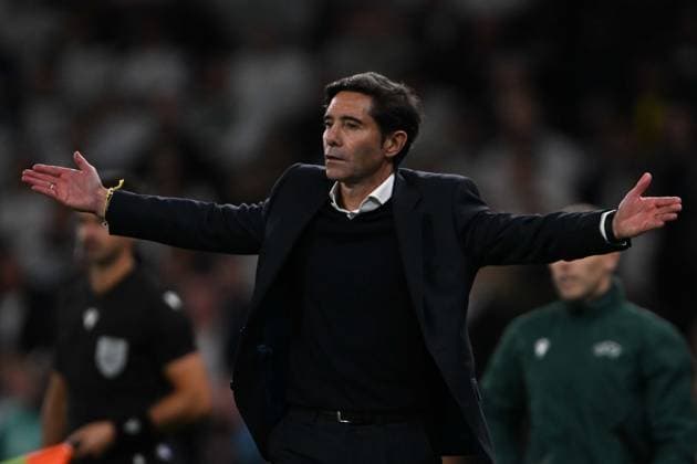 Tottenham Hotspur v Villarreal CF - UEFA Champions League LONDON, UNITED KINGDOM - SEPTEMBER 16: Villarreal s head coach Marcelino García Toral reacts during the UEFA Champions League football match between Tottenham Hotspur and Villarreal CF at Tottenham Hotspur Stadium on September 16, 2025 in London, United Kingdom. Rasid Necati Aslim Anadolu London United Kingdom. Editorial use only. Please get in touch for any other usage.  Copyright: x2025xAnadoluxRasidxNecatixAslimx