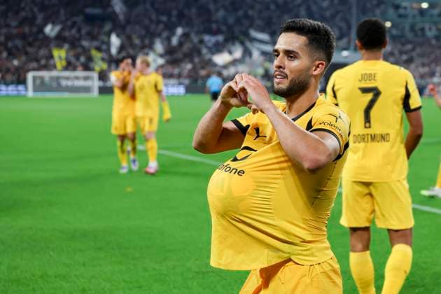 Yan Couto Borussia Dortmund celebrates scoring his teams 2 3 goal, UEFA Champions League 2025 26 League Phase MD1, Juventus v Borussia Dortmund, Juventus Stadium, September 16, 2025 in Turin, Italy Photo by Marco Steinbrenner DeFodi Images Yan Couto Borussia Dortmund celebrates after scoring his teams third goal, UEFA Champions League 2025 26 League Phase MD1, Juventus v Borussia Dortmund, Juventus Stadium, September 16, 2025 in Turin, Italy Photo by Marco Steinbrenner DeFodi Images