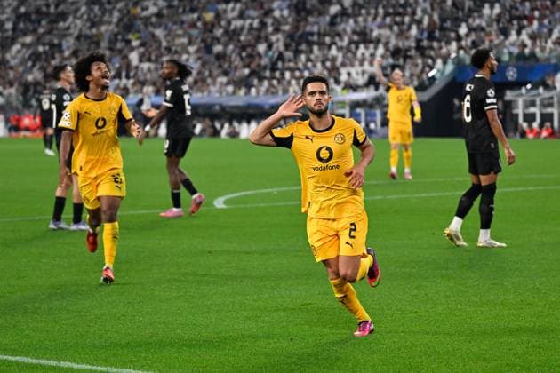 Turin, Allianz Stadium, 16 09 25, ITA, Men, UEFA Champions Leaugue, Season 2025 2026, Juventus Turin Borussia Dortmund Picture YAN COUTO Dortmund cheers after his goal to 2 3 UEFA regulations prohibit any use of photographs as image sequences and or quasi video Piedmont Italy